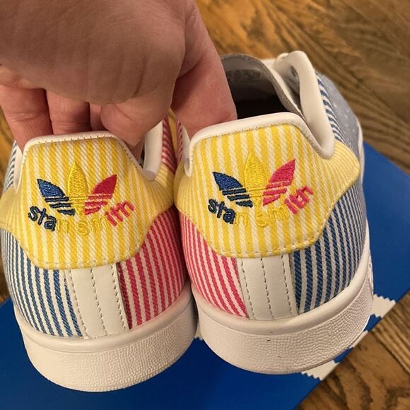Adidas Originals Stan Smith Pride Special Edition - Picture 4 of 11